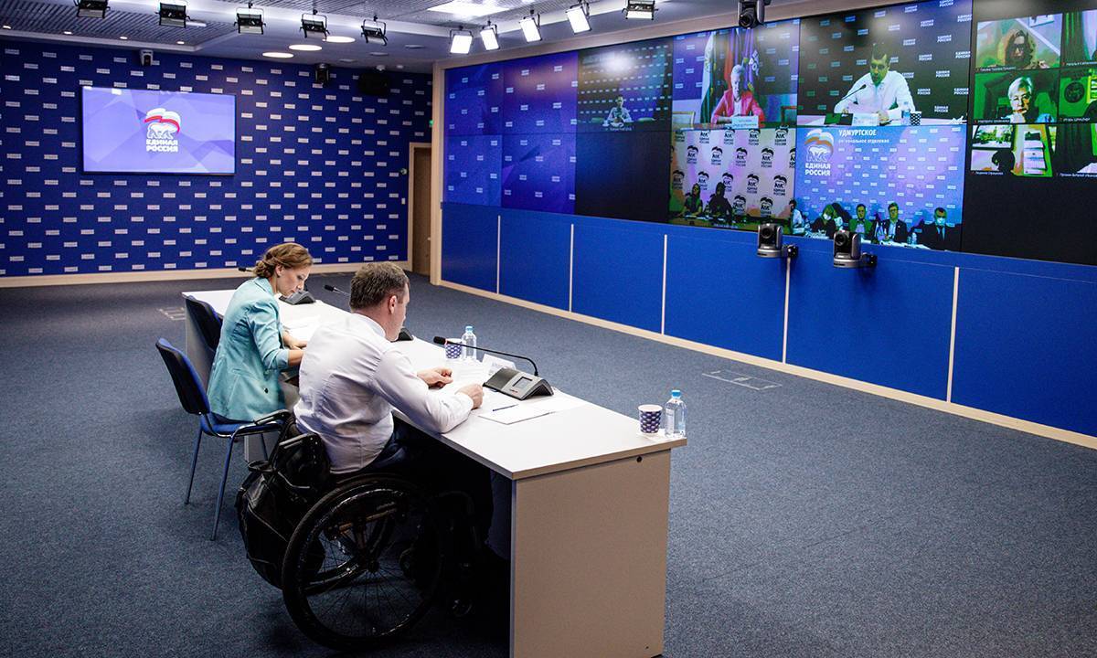 Повышение качества жизни людей с инвалидностью: в народную программу «Единой России» войдут новые меры поддержки