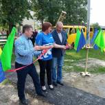 В Усть-Ишимском районе открыли детскую площадку в рамках партпроекта «Здоровое и сильное поколение»