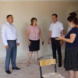 Андрей Селезнёв: в Дубовском районе ведётся масштабная работа по подготовке образовательных учреждений к новому учебному году