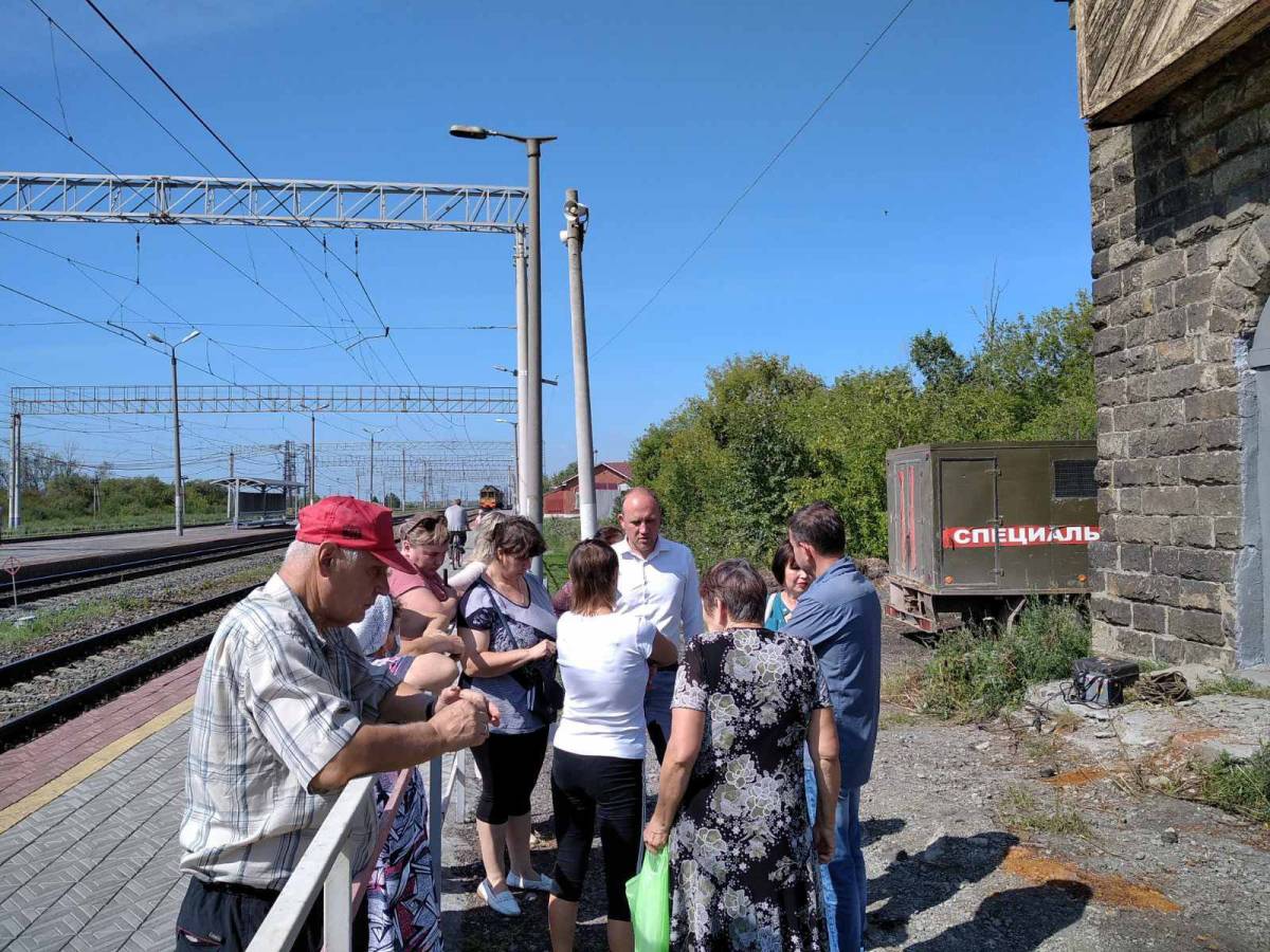 Жители поселка Козырево получили ответы на вопросы по водоснабжению поселка