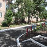 Три двора благоустроили в Братске в рамках партпроекта «Городская среда»