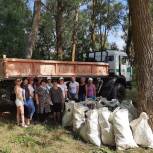 На реке Вятке жители Кизнерского района провели акцию «Чистый берег»