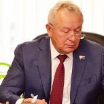 Александр Цыбань помог решить проблему с пристройкой к жилому дому и разъяснил порядок получения земельного участка для многодетной семьи