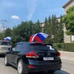 При поддержке «Единой России» в Екатеринбурге прошёл митинг и автопробег в поддержку спецоперации по защите Донбасса