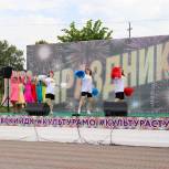 День рождения села отметили жители Ивановского при поддержке партийцев