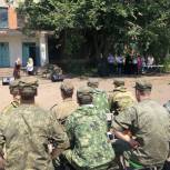 В Курской области «Единая Россия» организовала концерт для военнослужащих
