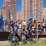 В городском округе Щербинка прошёл велопробег, приуроченный к празднованию 10-летия ТиНАО