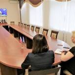 «Единая Россия» провела совещание на тему снижения бюрократической нагрузки на педагогов образовательных учреждений