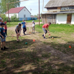 Единороссы Сернурского района организовали спортивные игры с детьми