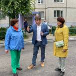 В Московском районе столицы оценили, как идет ремонт дворовых территорий