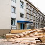 В Южно-Сахалинске «Единая Россия» инспектирует ход капитального ремонта школы №1.