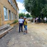 Депутат облдумы проинспектировал ремонт филиала школы №1 города Мичуринска