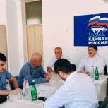 Депутат Госдумы РФ Джамаладин Гасанов с рабочим визитом посетил Ахтынский район
