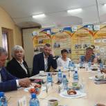 Встреча сенатора Анатолия Артамонова с приемными многодетными семьями