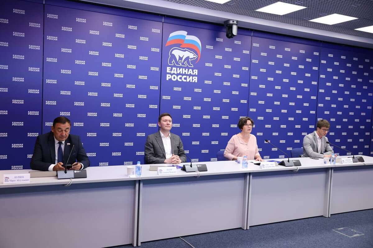Жителям Волгоградской области предлагается принять участие в конкурсе лучших практик управления многоквартирными домами «Лучший дом. Лучший двор»
