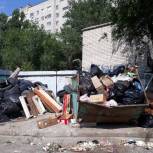 Регоператор пообещал сделать волгоградцам перерасчет за невывезенный мусор
