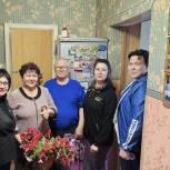 Единороссы поздравили с Днём семьи уважаемые семейные пары Анадыря и Тавайваама