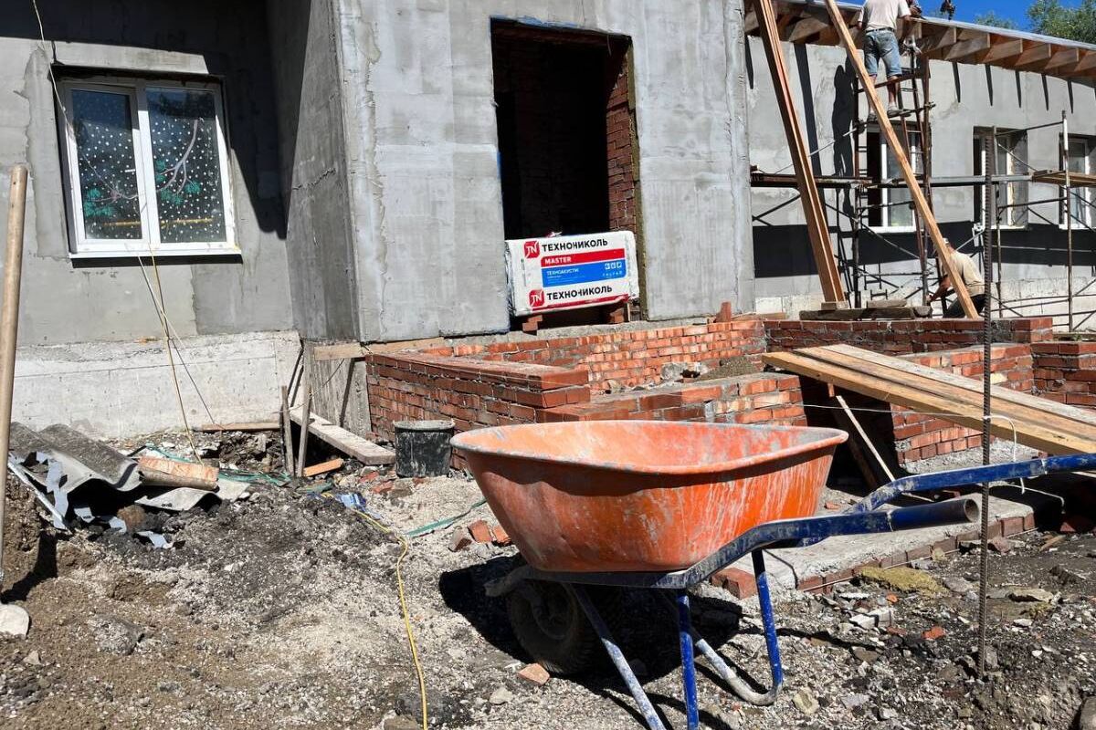 Ремонт школы и реконструкция моста – на контроле «Единой России»