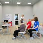 В Мурманске «Единая Россия» организовала урок финансовой грамотности для посетителей Центра социальной поддержки населения