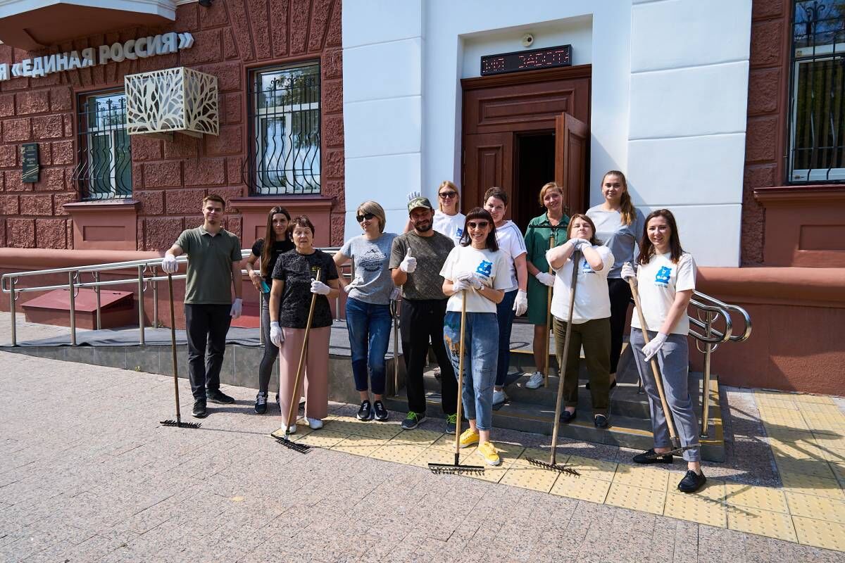 Фото субботника в городе