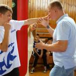 «Единая Россия» организовала в Московской области сборы по боксу для молодых спортсменов из Лисичанска (ЛНР)