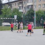 «Крепкая семья»: в Новосибирской области проверяют состояние спортивных и футбольных площадок
