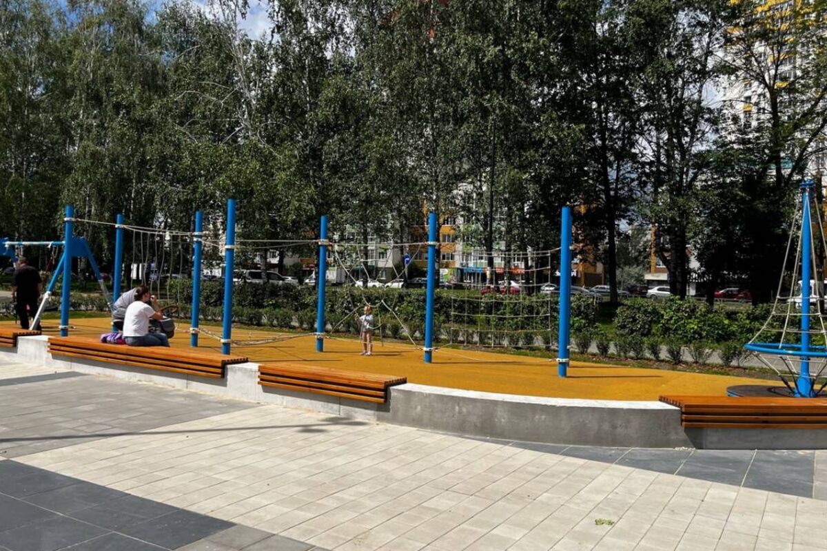 В Приокском районе Нижнего Новгорода благоустраивают общественные пространства и дворы в рамках  федеральной программы «Формирование комфортной городской среды»