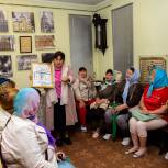 Штаб общественной поддержки «Единой России» проводит тематические экскурсии для пожилых воронежцев