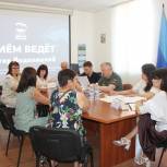 Депутат Госдумы Виктор Водолацкий провел прием граждан в Луганске