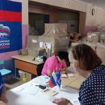 «Единая Россия» помогает жителям Лисичанска в получении паспортов РФ