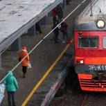 Госдума приняла в третьем чтении закон «Единой России» о штрафах за переход железнодорожных путей