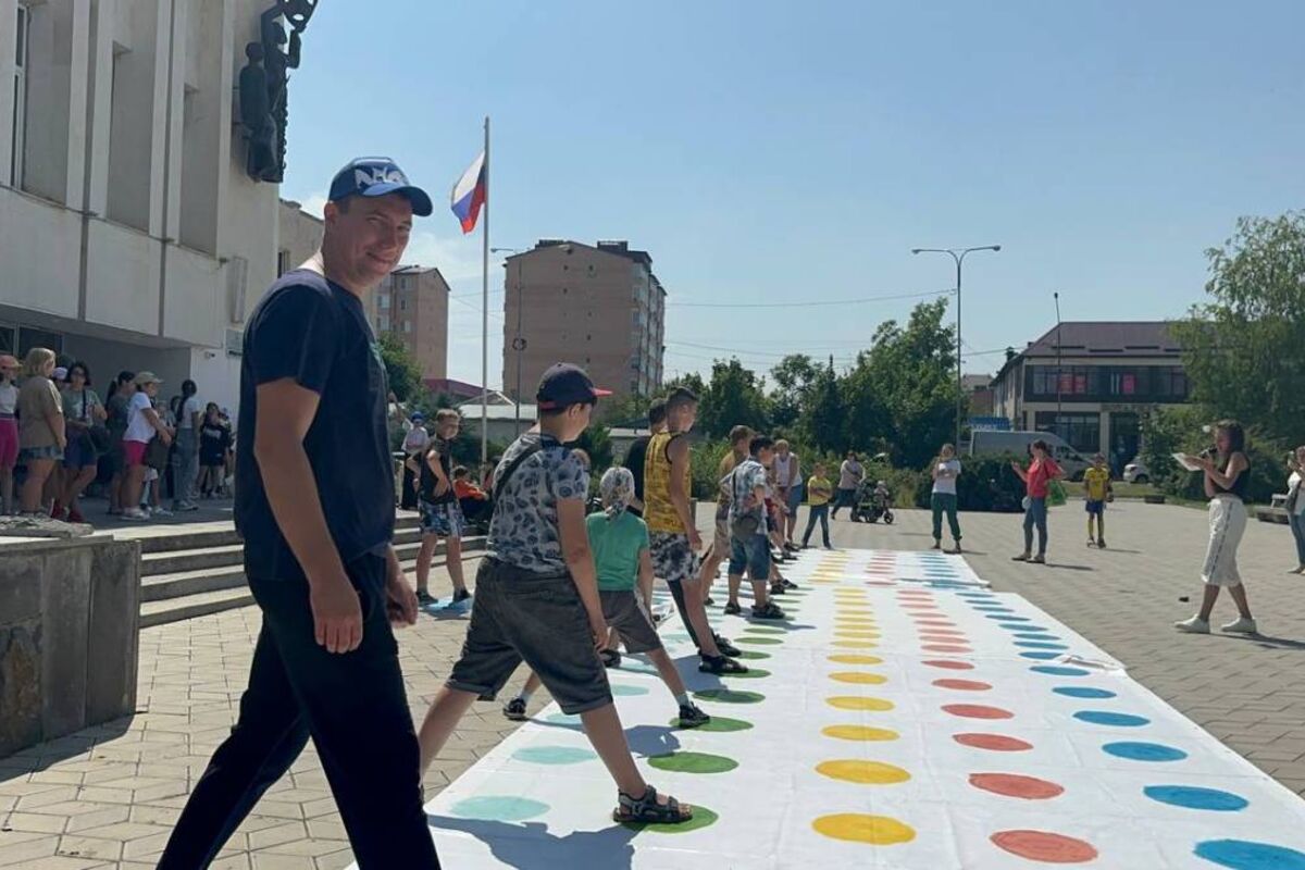 В Предгорном округе прошла массовая игра в Твистер