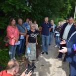 Подомовой обход и встречу с жителями деревни Лухново провели представители «Газпром межрегионгаз Псков» и «Единой России»