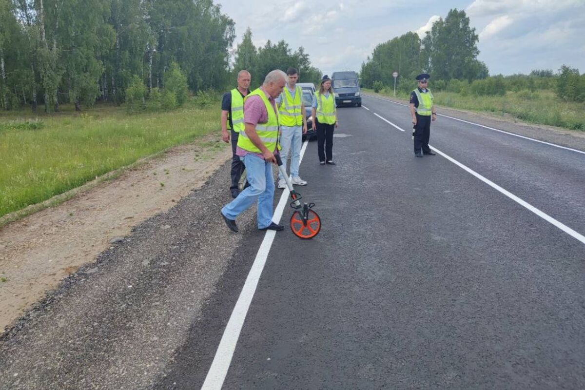 Участок межрайонной дороги Павлово - Сосновское - Лесуново – Мухтолово  протяженностью более 8 км отремонтировали