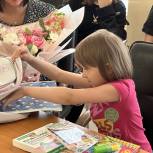 «Единая Россия» в регионе в рамках акции «Собери ребенка в школу» помогает многодетным и семьям участников СВО
