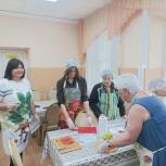 Депутат Ирина Жукова приняла участие во встрече по вопросам организации здорового питания для пожилых людей в Шахтах