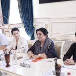 Под руководством Сергея Меликова обсудили вопросы участия дагестанских женщин в работе по оказанию помощи семьям СВО