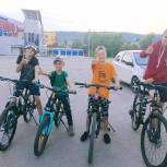 Колымская многодетная семья получила велосипеды от Центра поддержки  семей мобилизованных