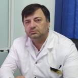 Единоросс Кизляра передал медикаменты в зону СВО
