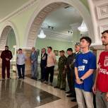 В Грозном прошла выставка «Воины Отечества»