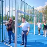 «Единая Россия» по всему Ямалу проверяет детские спортивные площадки