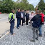 Ремонт на улице Энгельса в Вологде проверил партийный десант