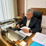 Сенатор РФ Геннадий Емельянов провел прием граждан в региональной общественной приемной