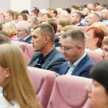 В Самаре при поддержке «Единой России» прошёл межрегиональный форум самоуправления «#НАМЕСТАХ.РФ»
