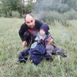 ПОИСКИ УВЕНЧАЛИСЬ УСПЕХОМ: Потерявшийся 4-летний мальчик найден