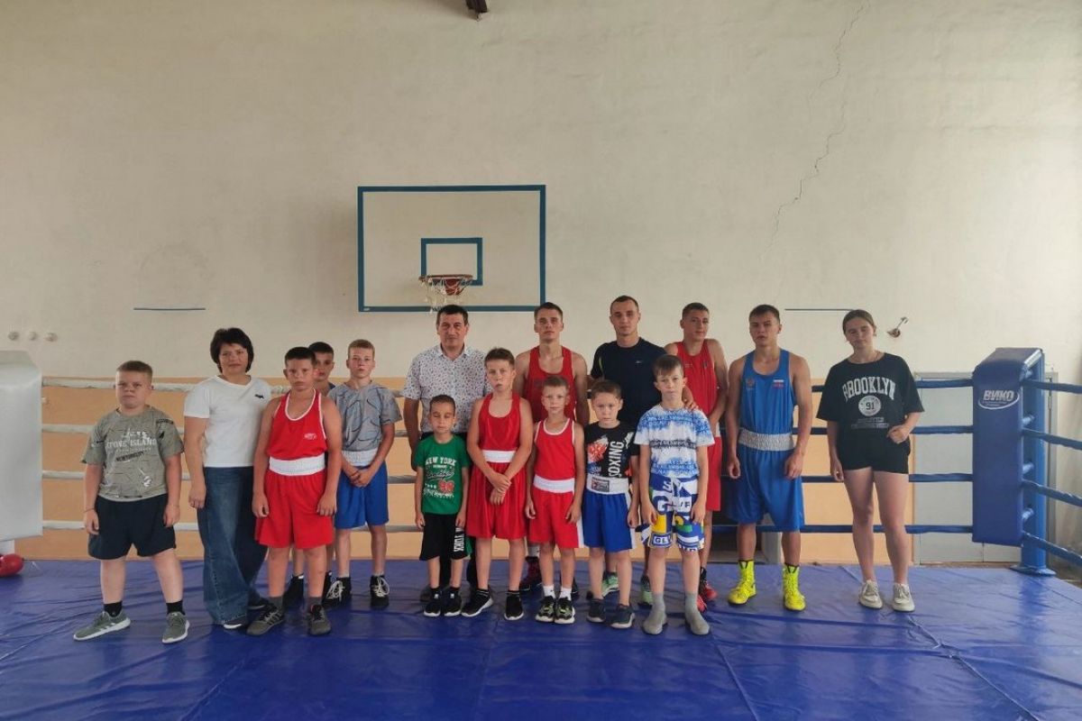 В Нязепетровском районе активно реализуется партийный проект «Детский спорт»