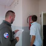 Народный контроль «Единой России» в Херсонской области проверил готовность к началу учебного года 7 школ прифронтового района