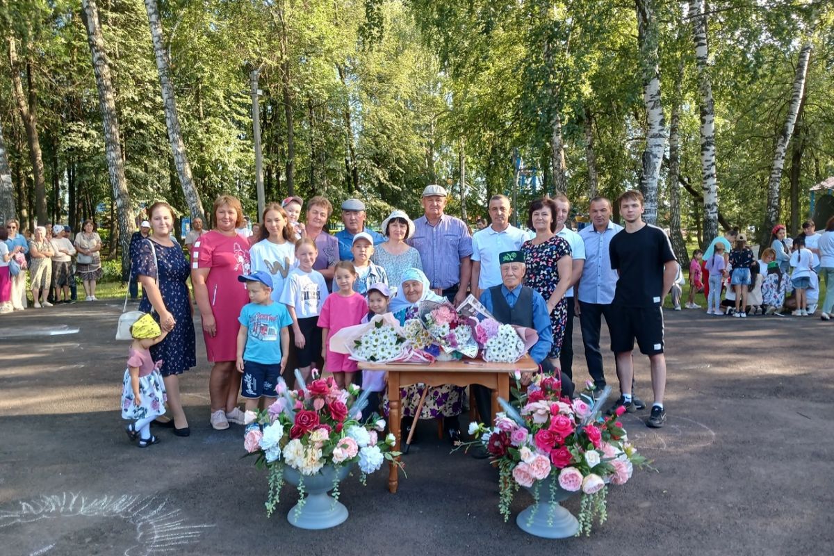 В Илишевском районе отметили День семьи, любви и верности | 09.07.2024 |  Новости Уфы - БезФормата