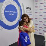 Донской депутат Лидия Новосельцева помогла двум многодетным семьям подготовиться к новому учебному году