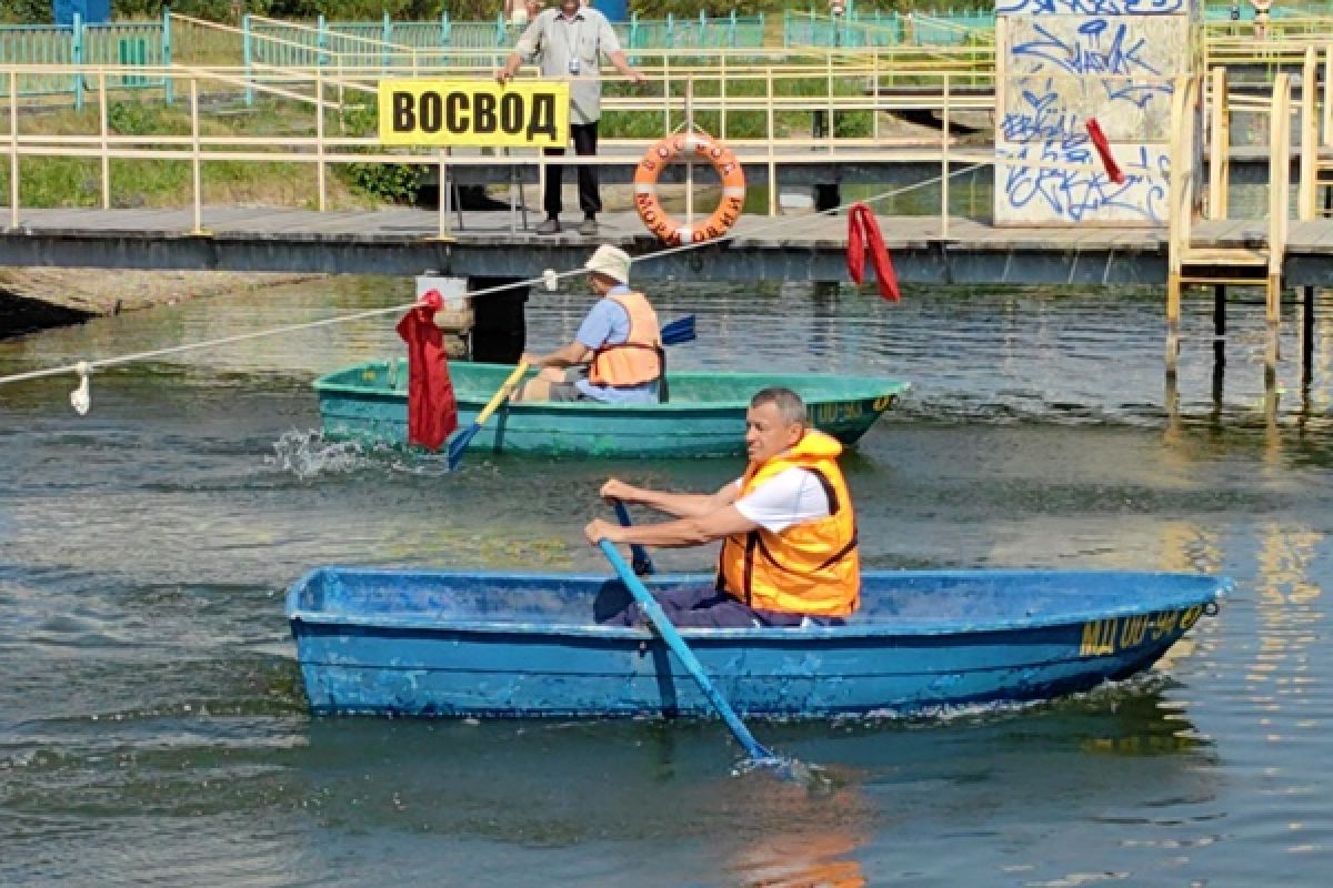 В Саранске  прошли соревнования по гребле  на лодках среди представителей  "серебряного" возраста